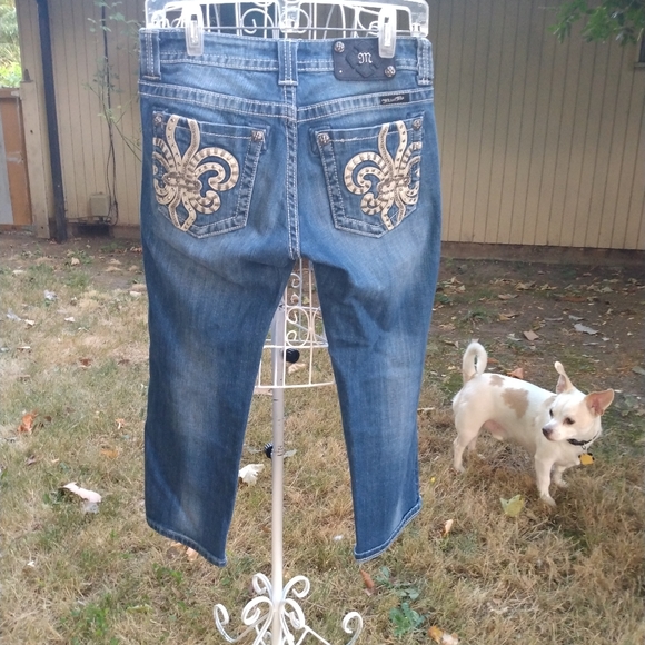 Miss Me Denim - MISS ME Bling Capris 29